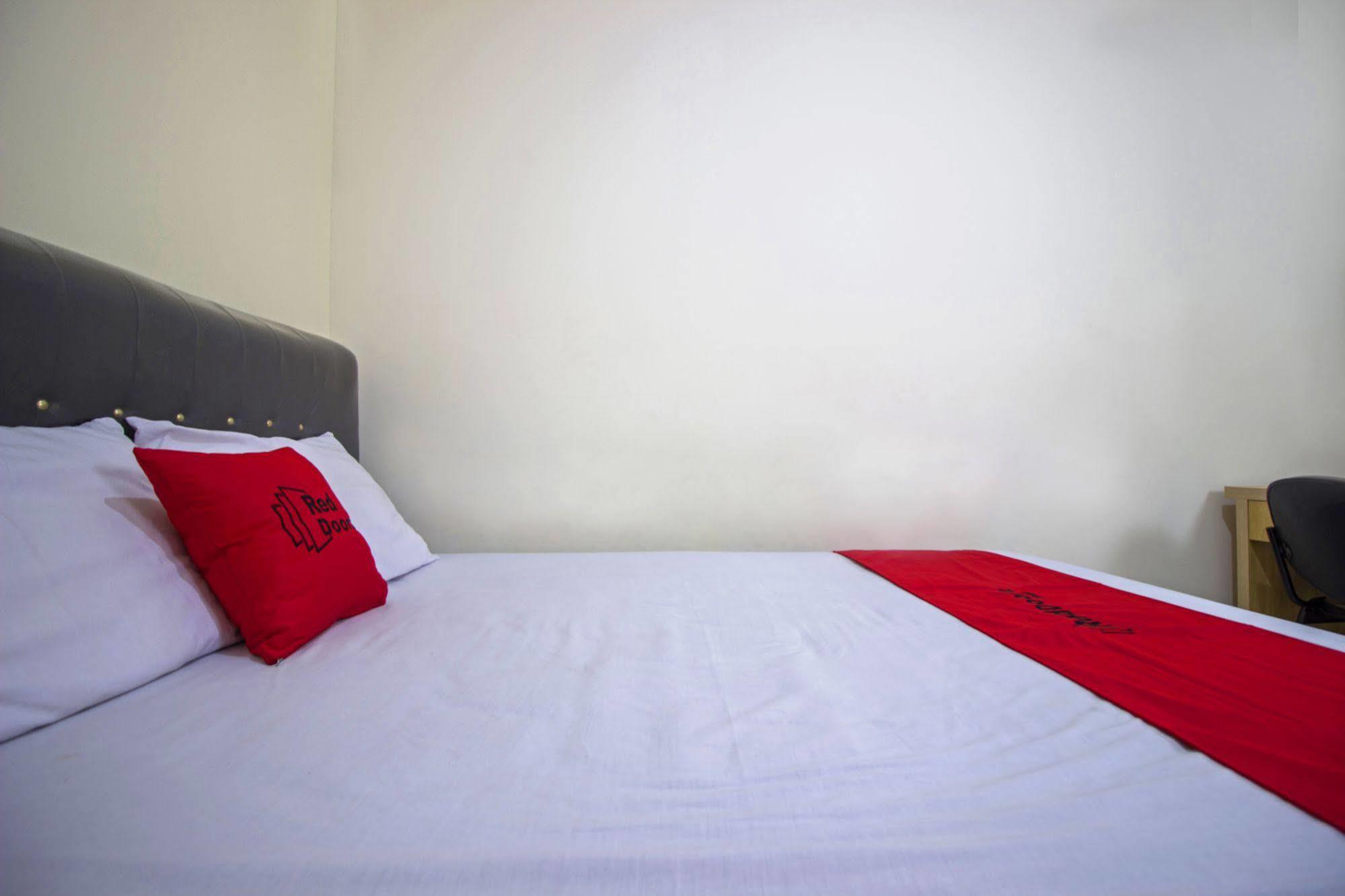 Wisma tamu Reddoorz @ Dago Asri 2*